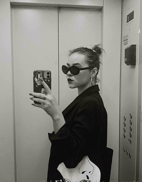 viva magenta beautiful actress images