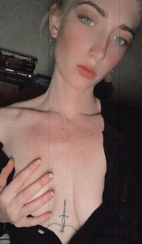 scarletttjay pornographic star pic