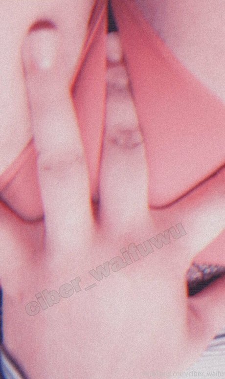 Ciberwaifuwu star hd archive