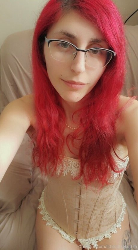 littleeevee66 nice model pics