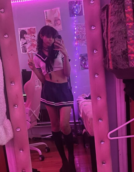 Elfevy star nudes pic