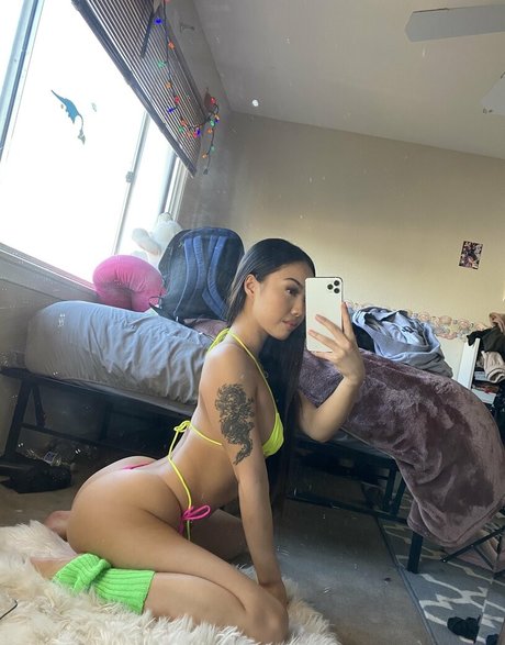 wetaja model high quality pic