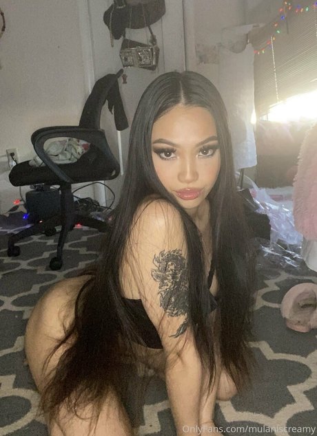 wetaja model adult pics