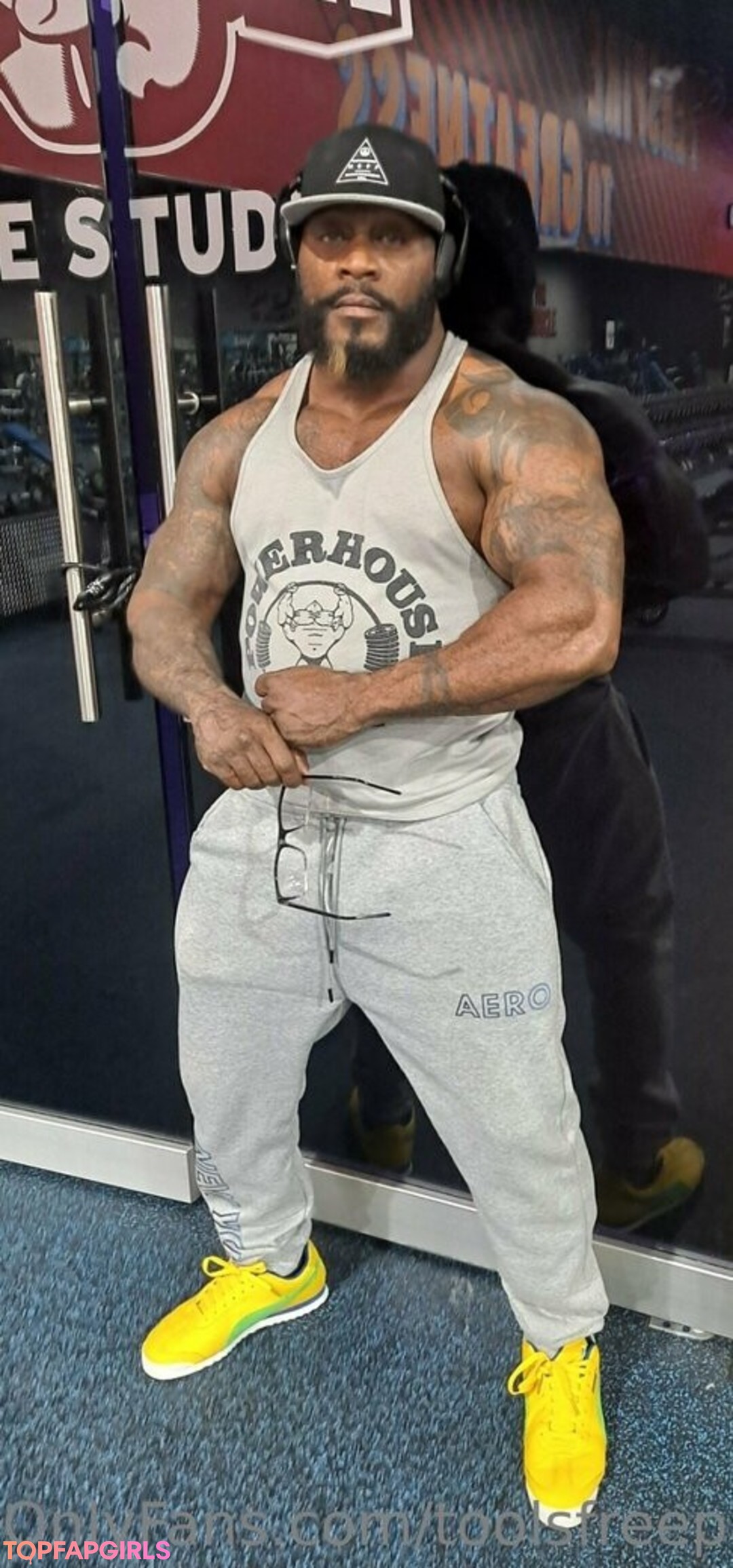 toolsfreepage xxx actress pics