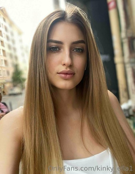 kinky ella1 model galleries