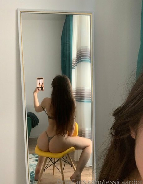 jessicaardor pretty pornstar photo