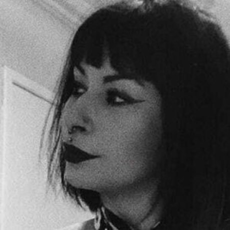 Bianca Blum top star images