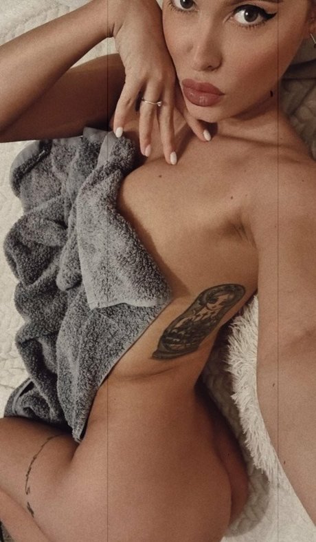 Dolly Rose sex pornstar image