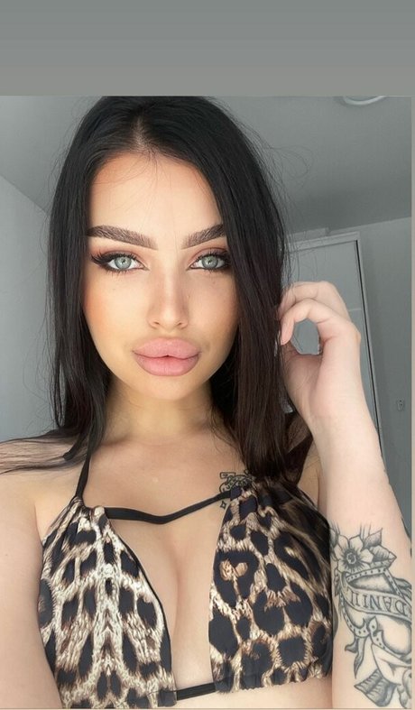 baby6661666 star naked galleries