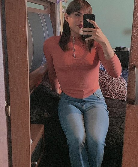 Lilith Moreno pornstar nice img