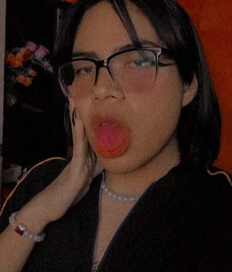 Lilith Moreno star best photos