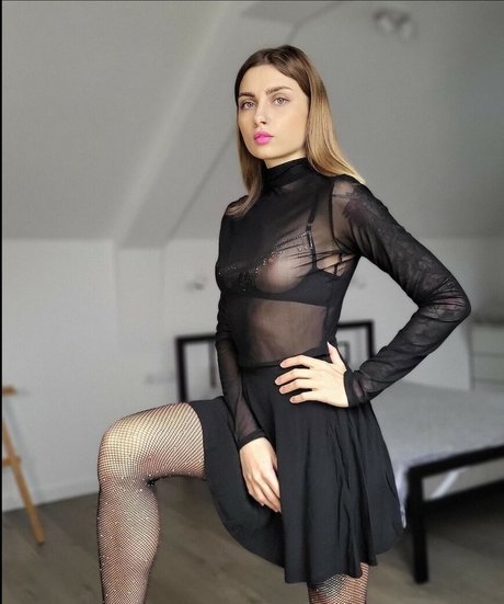 cos nelly nice pornstar gallery