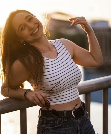 Felicia Hofner top actress image