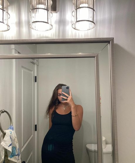 andrea posnerrr exclusive model images