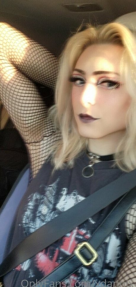 xdannix pretty star pic