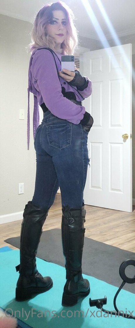 xdannix erotic pornstar img