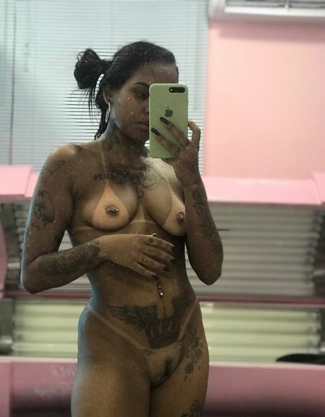 Kim Rare nude model images