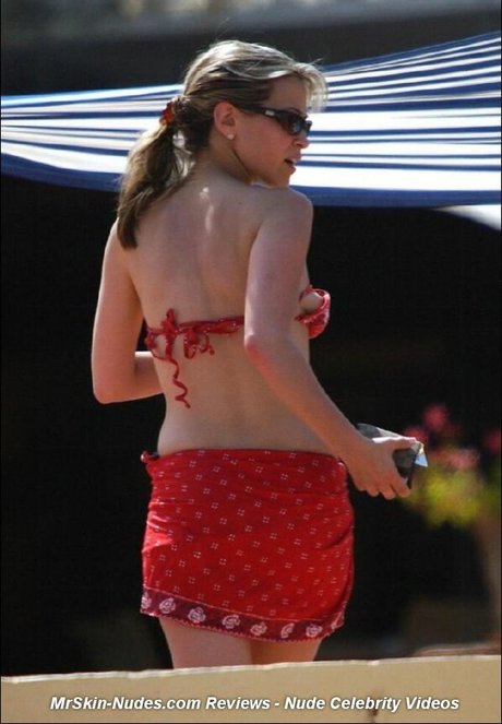 Rachel Stevens model high quality photo