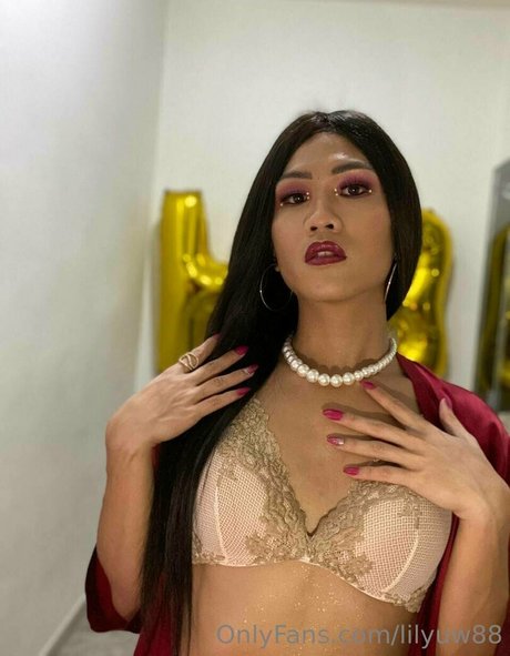 lilyuw88 model beautiful img