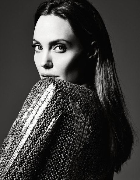 Angelina Jolie erotic model pictures