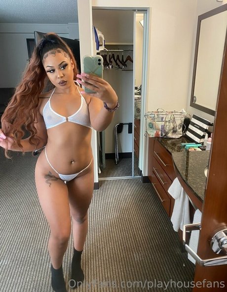 playhousefans pornstar exclusive pics