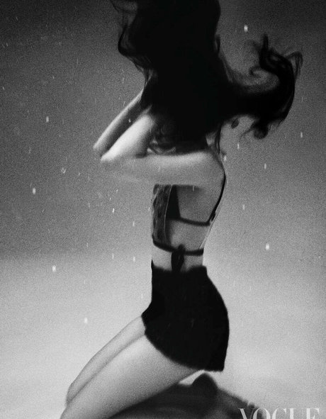 Margaret Qualley porn actress pictures