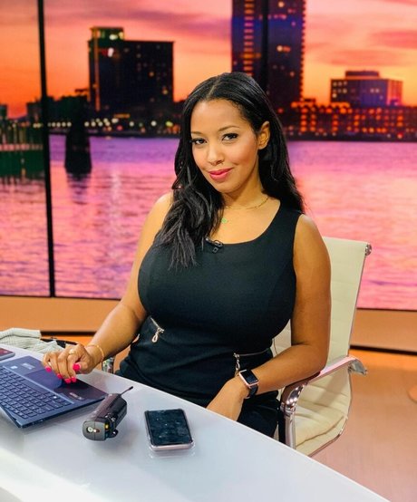 Local TV Presenters star nude pictures