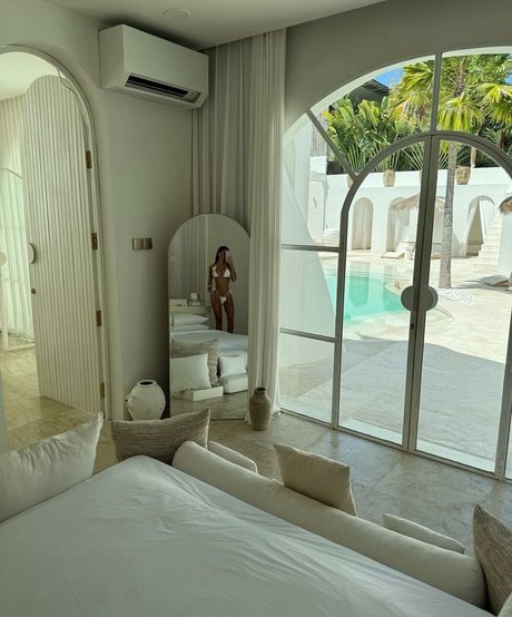 Maddy Cheary art pornstar photo