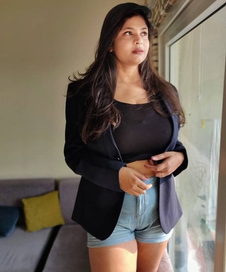 Tassels and Trails sexy model pic