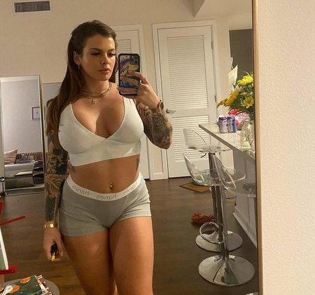 kelse ycap pretty actress pic