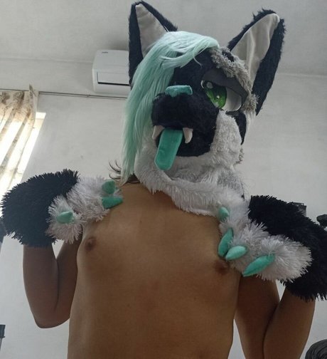 YazuQueen model sexy archive