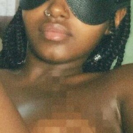 IIrismourax__Iris nudes actress gallery