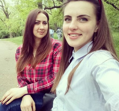 Olya Bulka adult model image