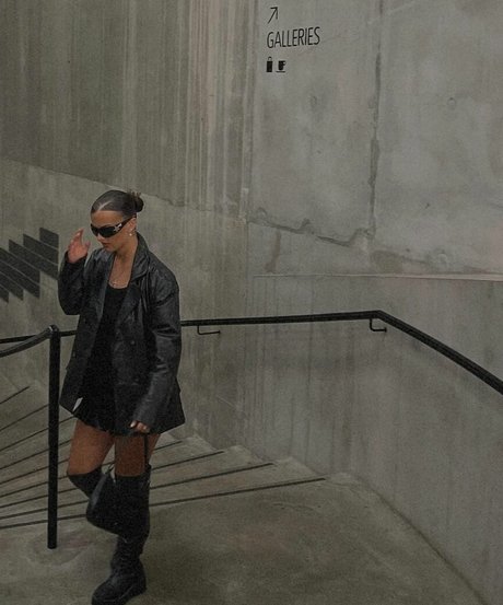 Isabella Evans star nude gallery