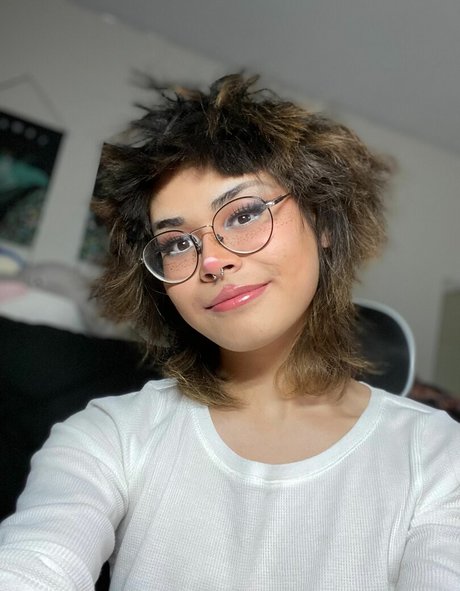 KianaVi pornstar free image