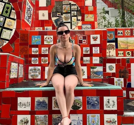 gcsmiss naked pornstar pic