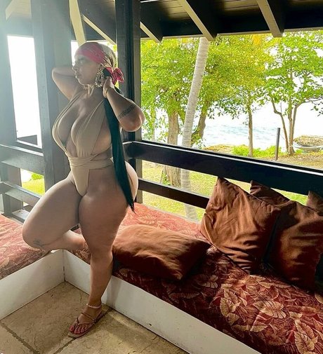 Tylea perfect pornstar pictures