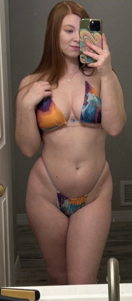 Megan DeLuca naked star gallery