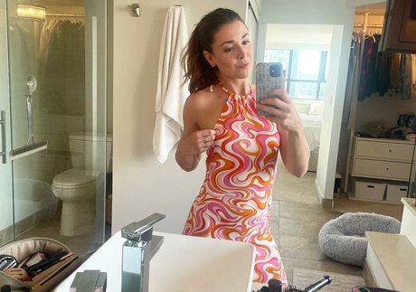 Gina Louise Phillips sexy model photo