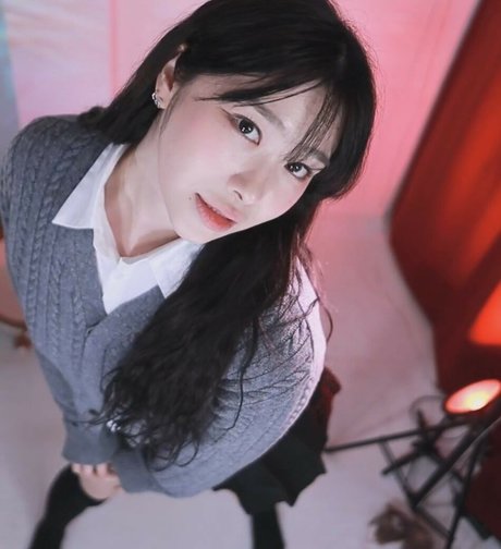 mayfl y porn model pic