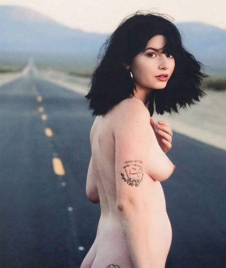 Willow Avalon nudes pornstar photo