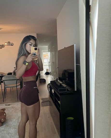 theaphysique nice pornstar picture