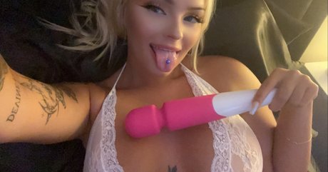 Nicolehlynn Profile pic