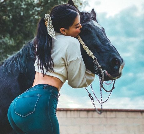 Ivette Saucedo perfect pornstar photos