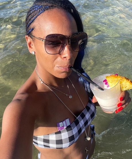 Lucy Hedges sex model archive