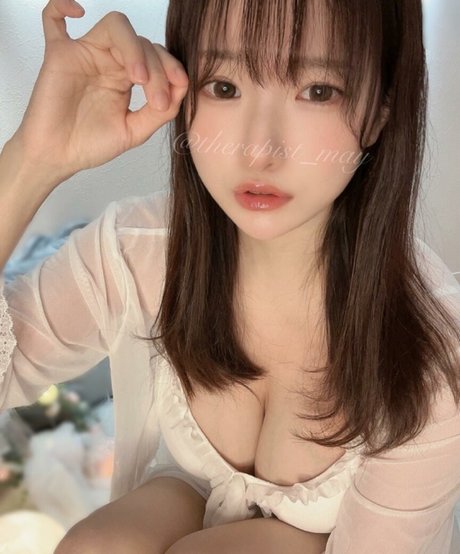 Mei Yamamoto nude pornstar picture