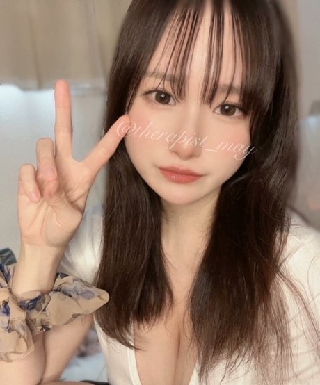 Mei Yamamoto beautiful model image