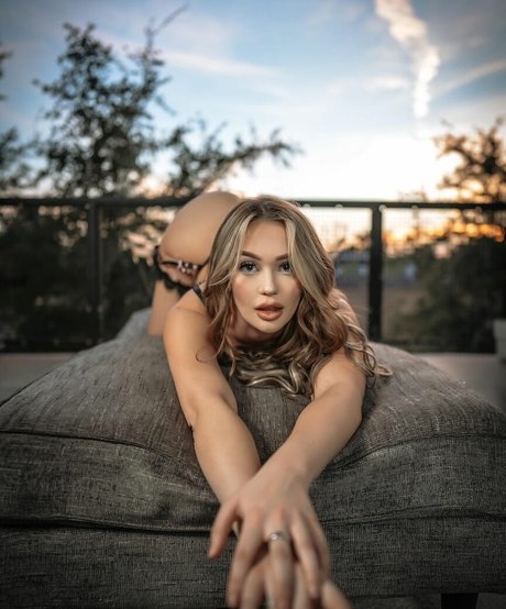 ashleyxcee model adult images