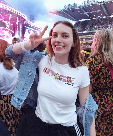 Kelsey Marillis pretty star img