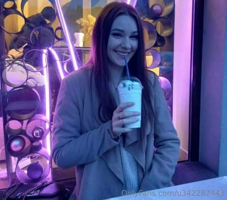 jessy shine model perfect image